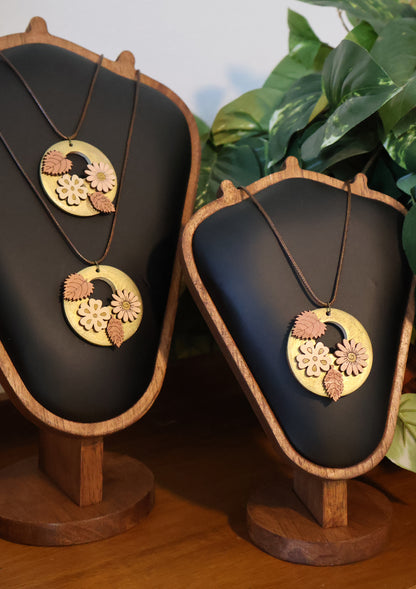 Botanical Gold Pendant Necklace