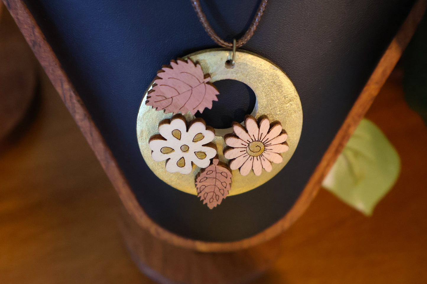 Botanical Gold Pendant Necklace