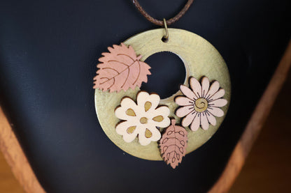 Botanical Gold Pendant Necklace