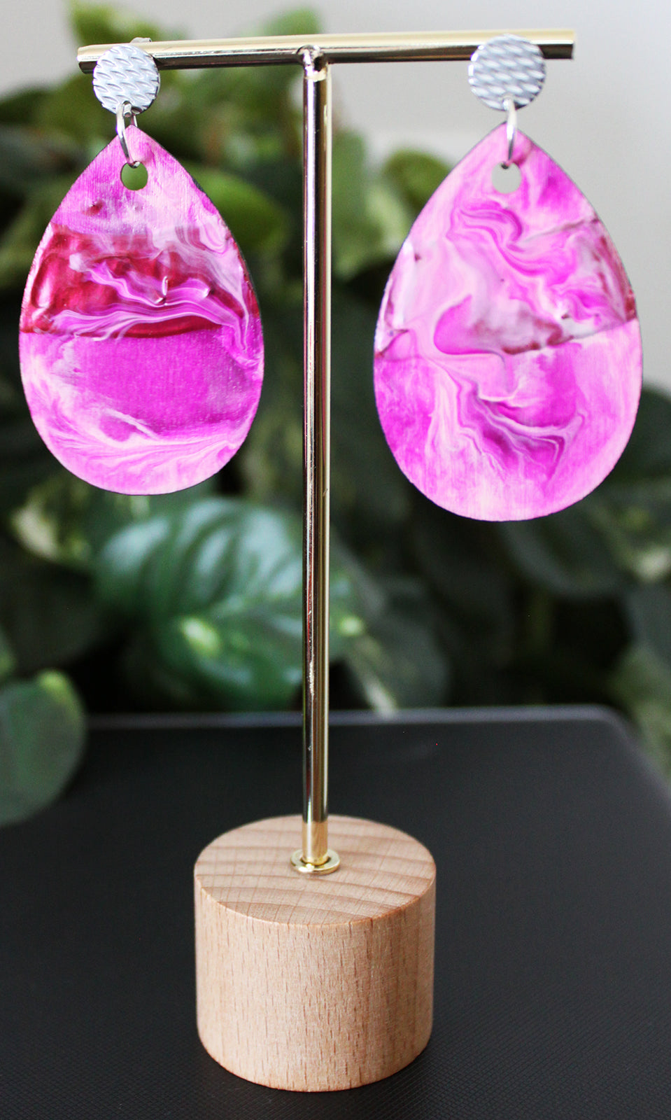 Bubblegum Pink Marbled Teardrop Earrings