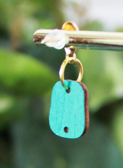 4-Colored Red Rainbow Small Rectangular Earrings