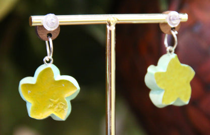 Gold Flower Earrings