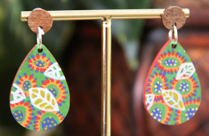 Green Leaf Design Small Teardrop Earrings