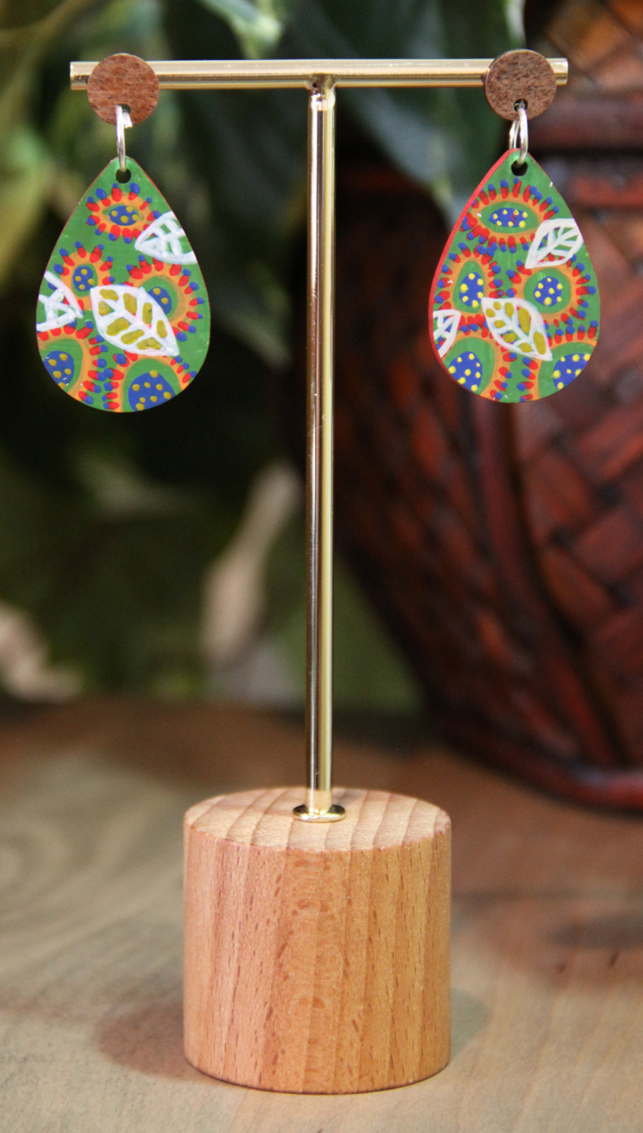 Green Leaf Design Small Teardrop Earrings