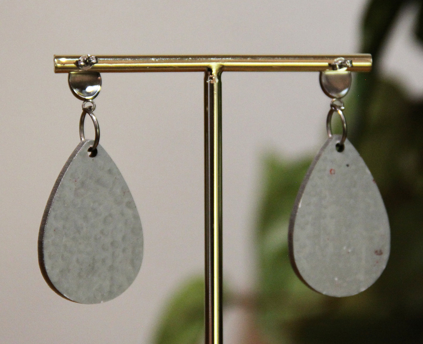 Red Floral Design Small Teardrop Earrings