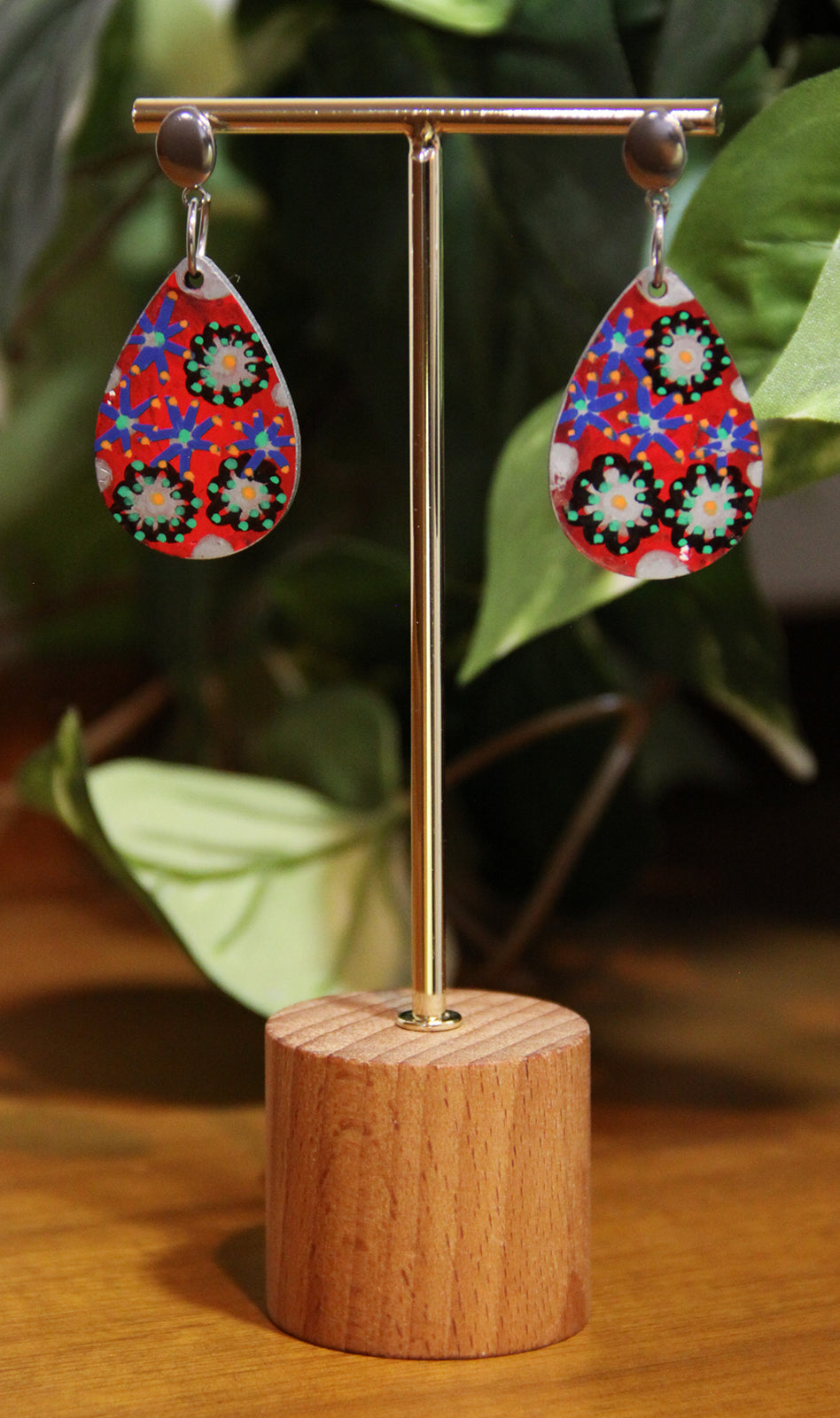 Red Floral Design Small Teardrop Earrings
