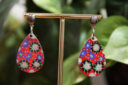Red Floral Design Small Teardrop Earrings