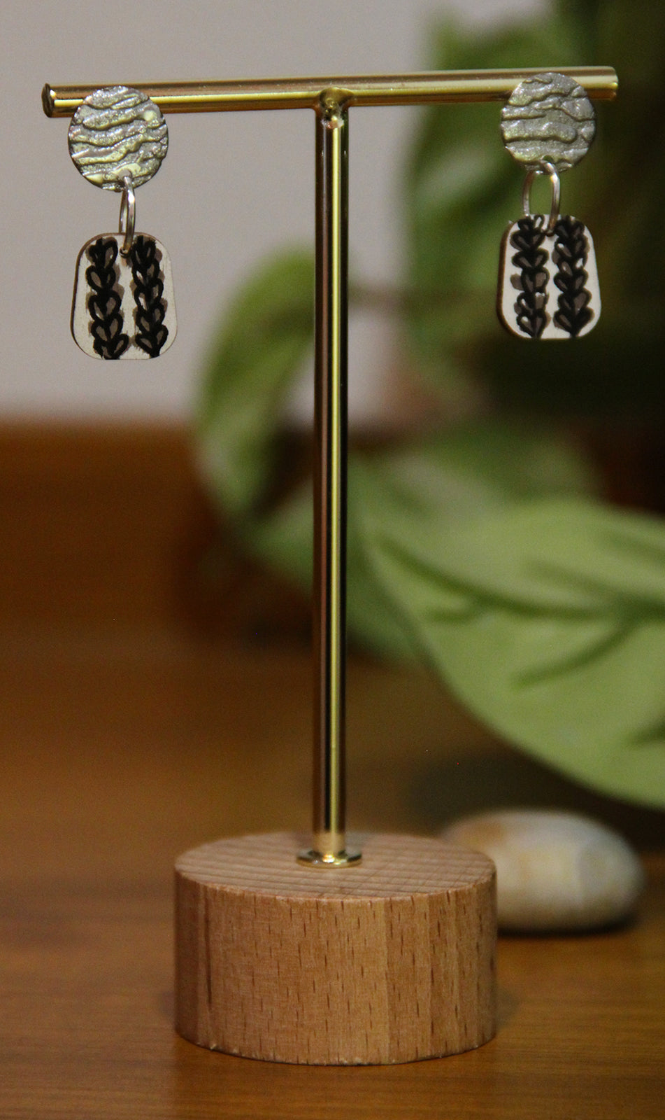 Brown Floral Small Rectangular Earrings