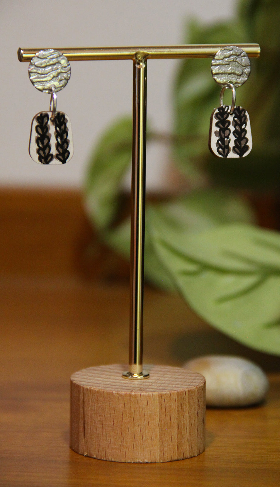 Brown Floral Small Rectangular Earrings