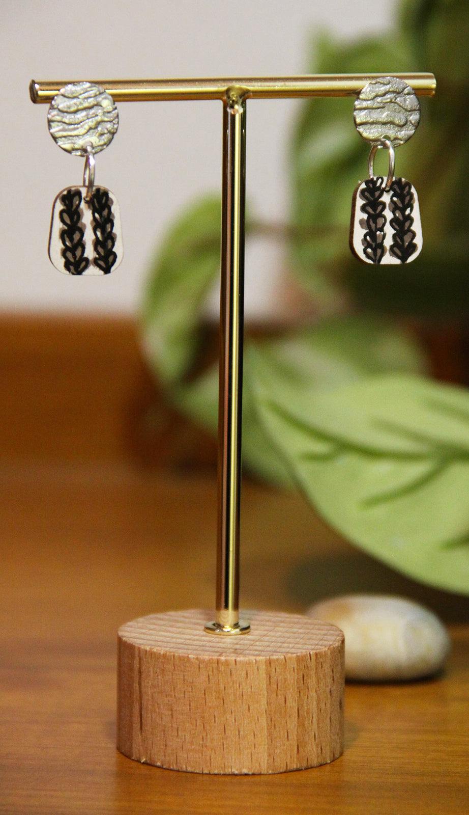 Brown Floral Small Rectangular Earrings