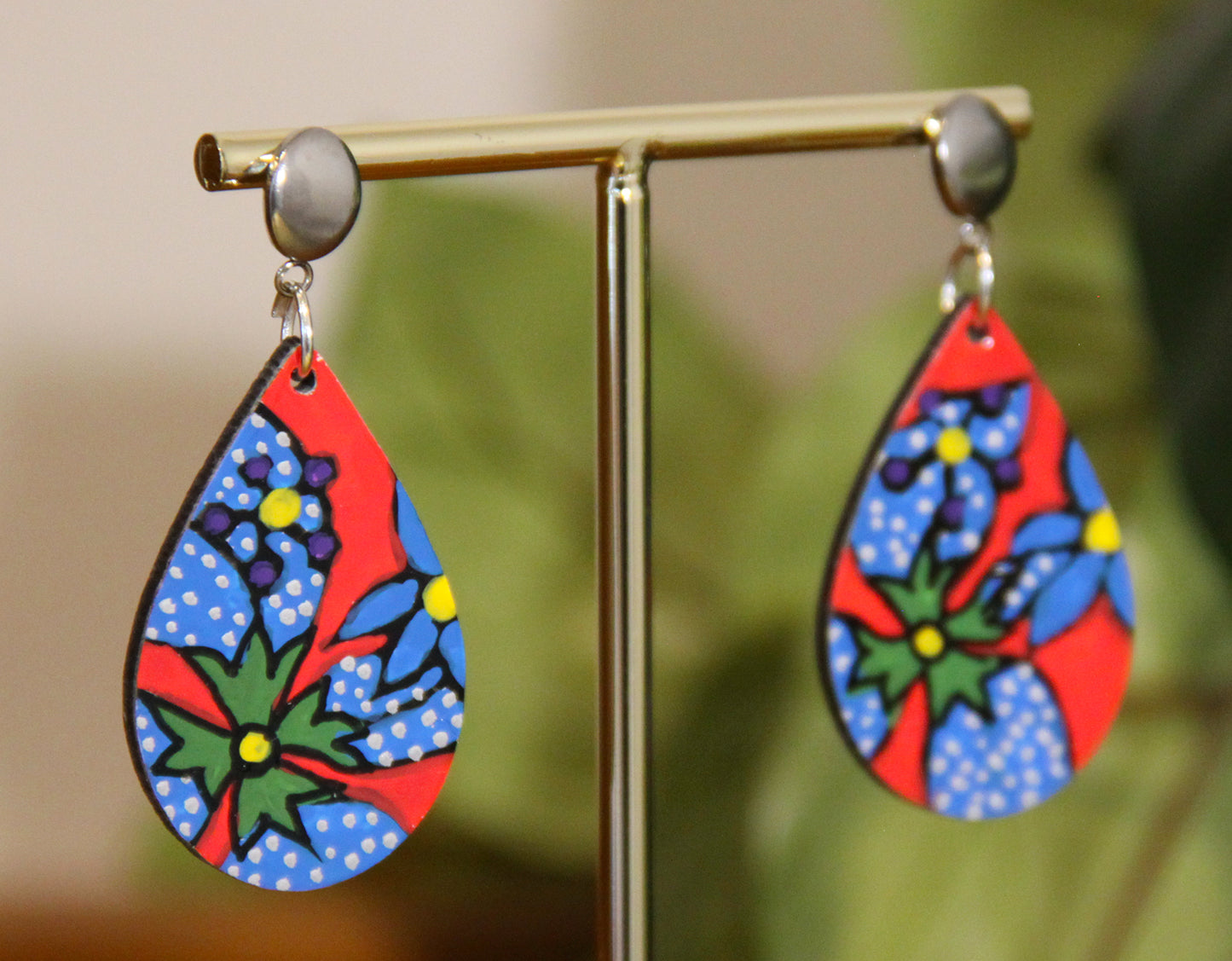 Red and Blue Floral Design Small Teardrop Earrings