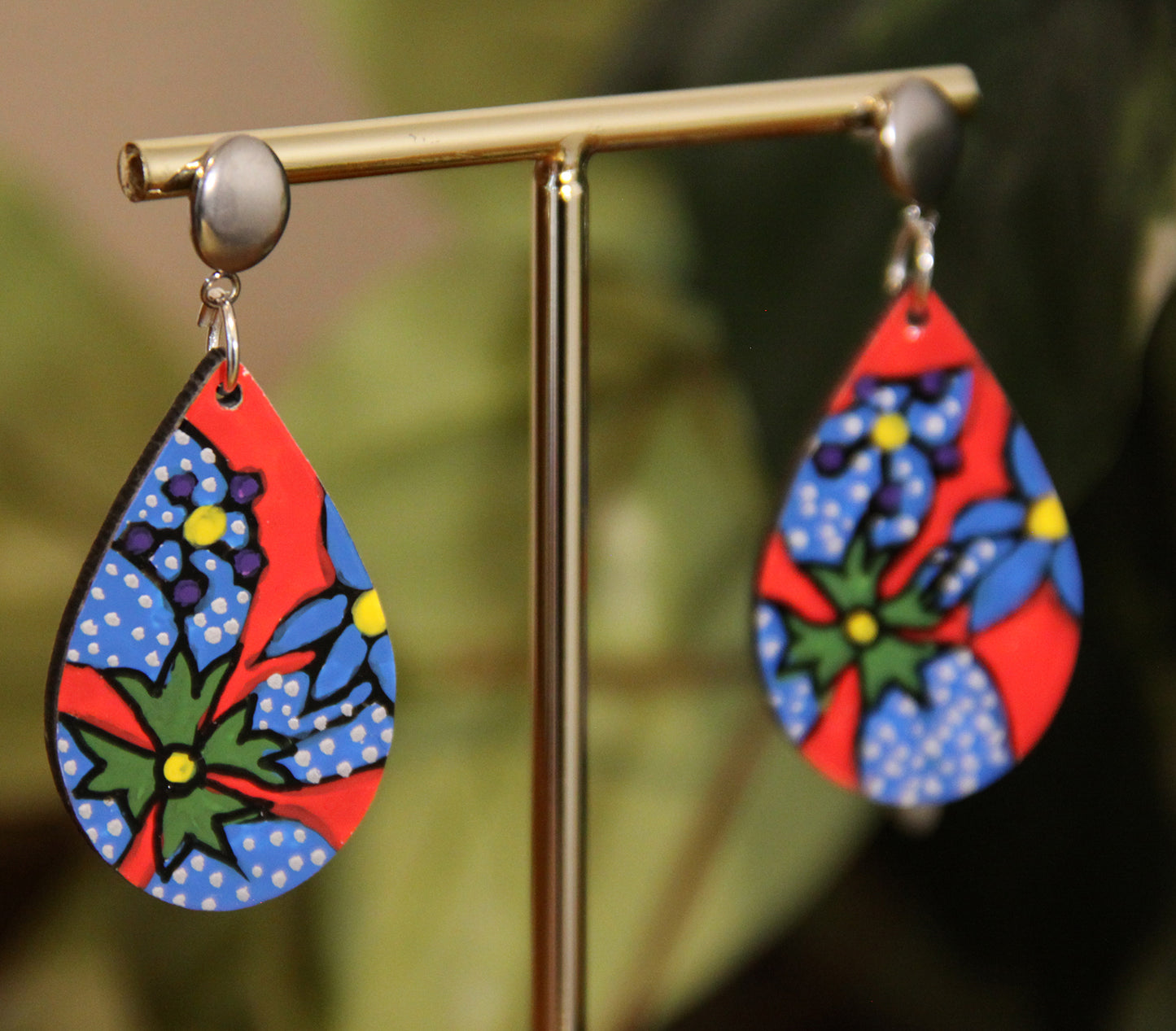 Red and Blue Floral Design Small Teardrop Earrings