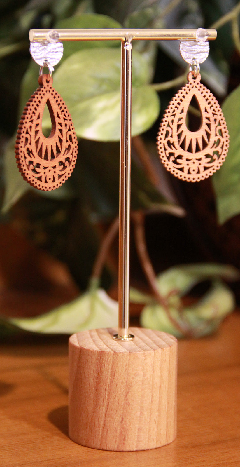 Green, Gold and Silver Teardrop Filigree Earrings