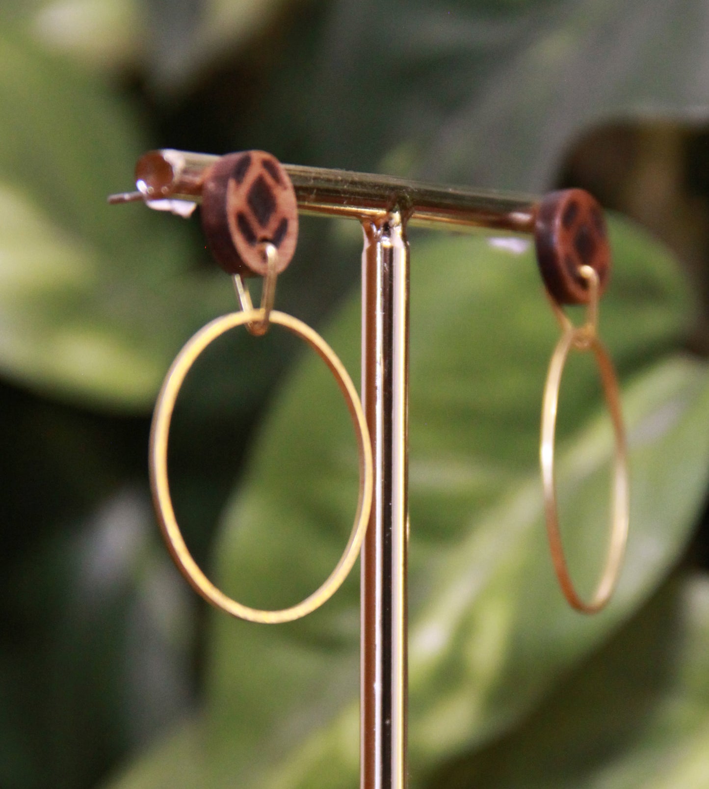 Medium Gold Ring with Wood Stud Earrings