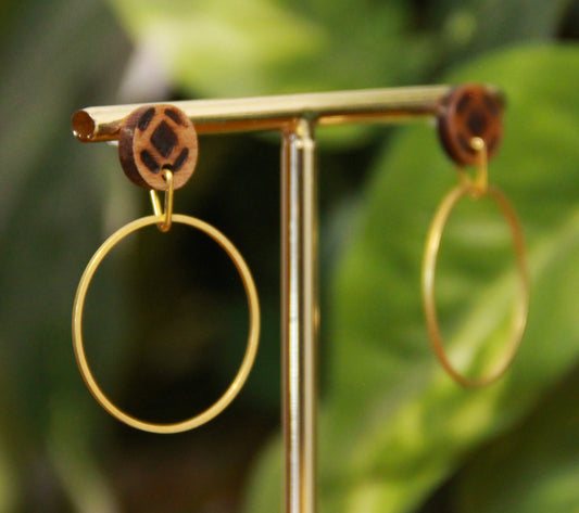 Medium Gold Ring with Wood Stud Earrings