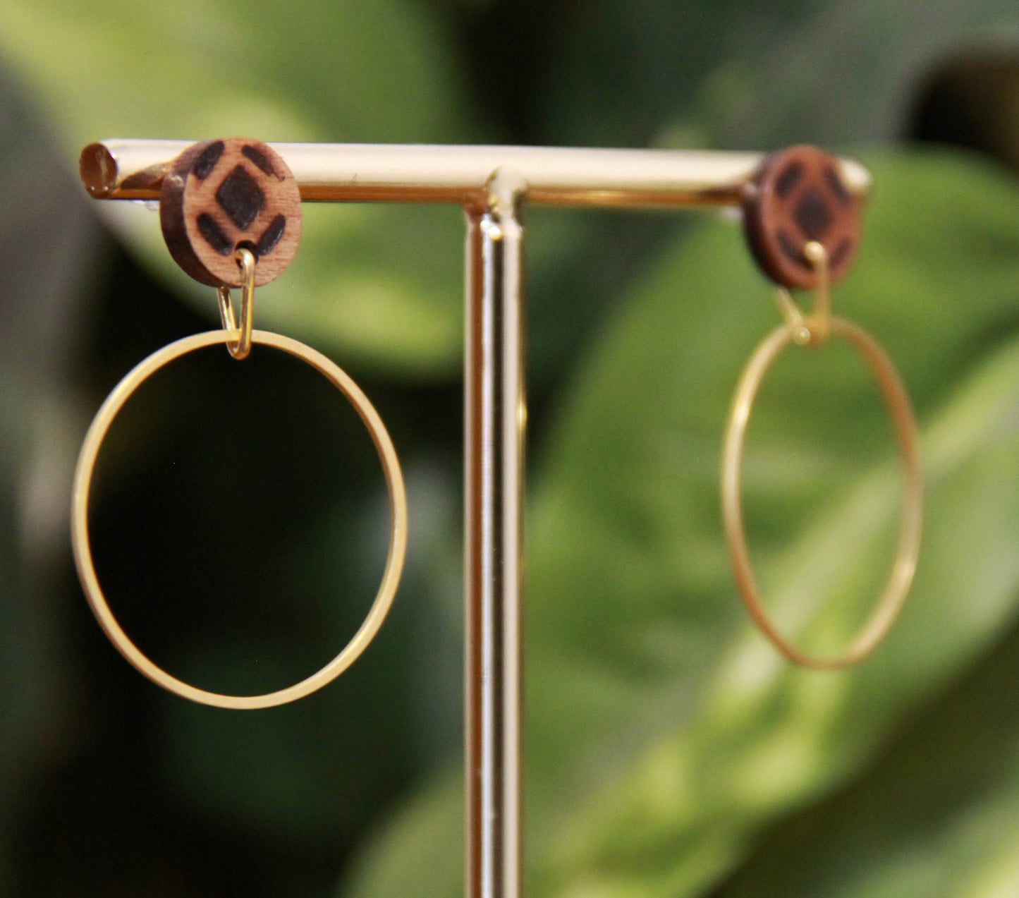 Medium Gold Ring with Wood Stud Earrings